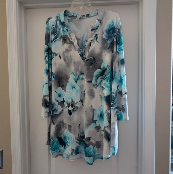 3/4 Length Sleeve Honeyme Curvy Top XXXL/3XL - Picture 2 of 4